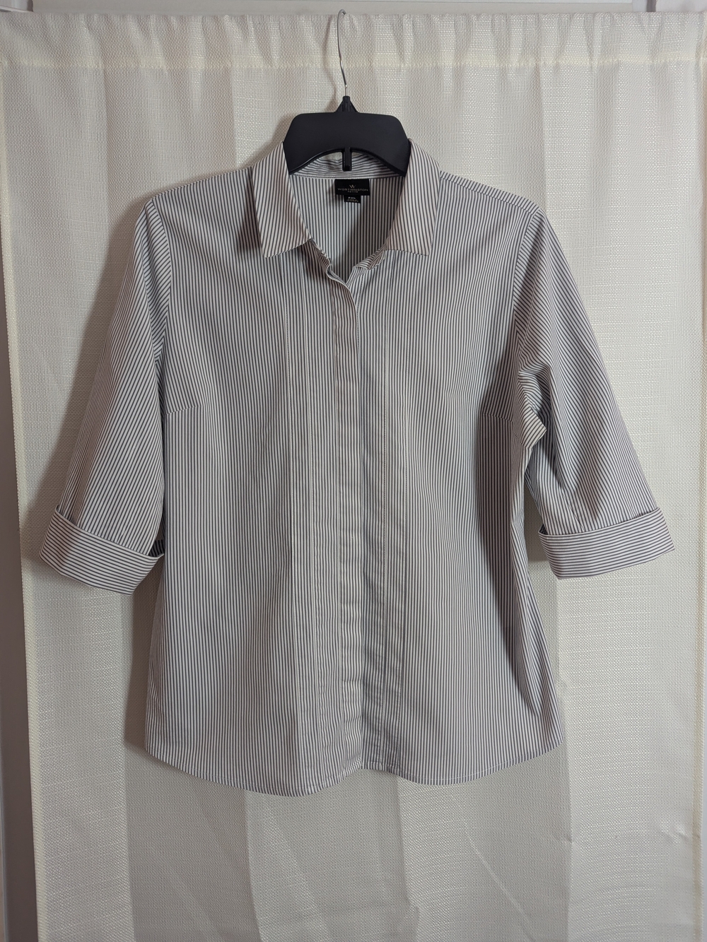 Worthington Women's Black and White Pinstripe Button-Up Shirt